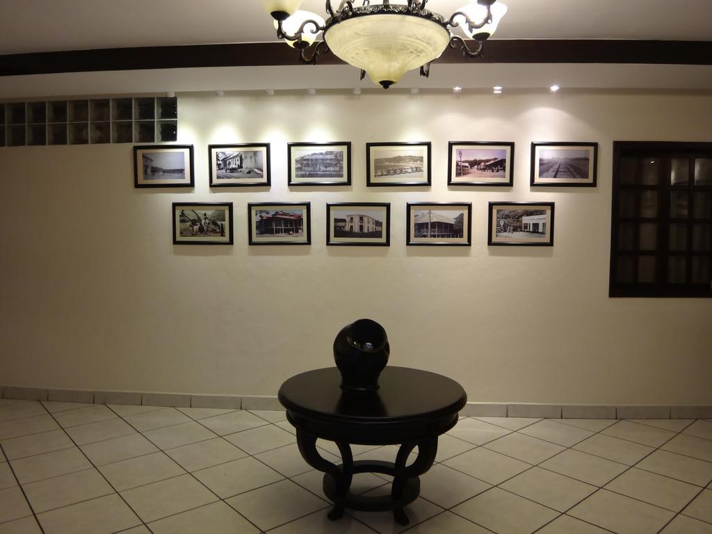 Hotel La Estacion サン・フアン・デル・スル エクステリア 写真